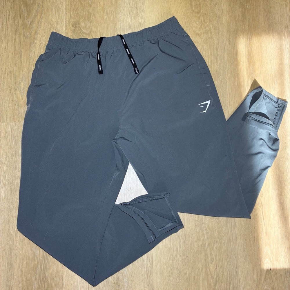 Gymshark Mens Large Grey Training Joggers Activewear Pants Zipper Ankle Cuffs L